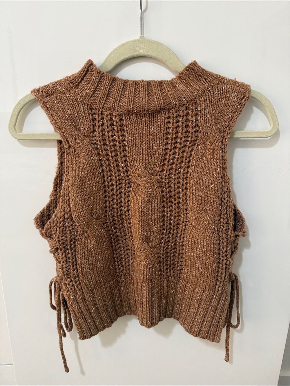 Kerisma Cable Knit Sleeveless Turtleneck Vest - Chestnut Brown - Picture 3 of 3